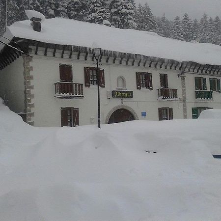 Albergue De Canfranc Estacion Exteriör bild