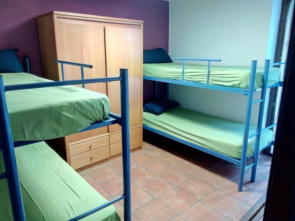 Albergue De Canfranc Estacion Rum bild