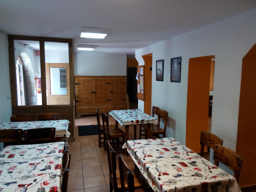 Albergue De Canfranc Estacion Exteriör bild